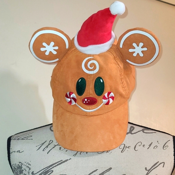 DISNEY☆Gingerbread Mickey Hat with ears. - Picture 2 of 7